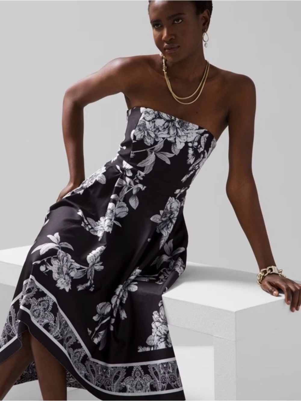White House Black Market Floral Scuba Dress